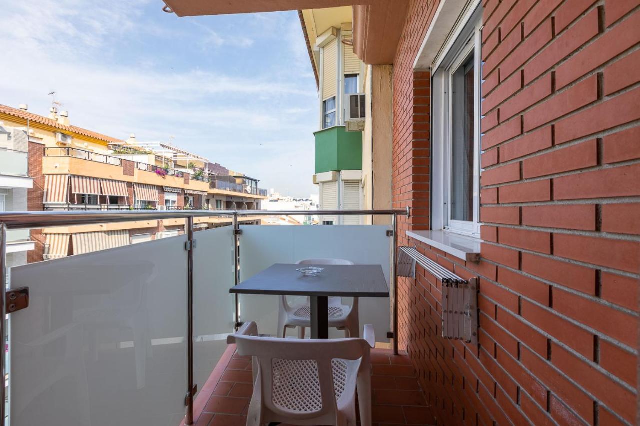 Apartamentos Guerrero Torre Del Mar Esterno foto