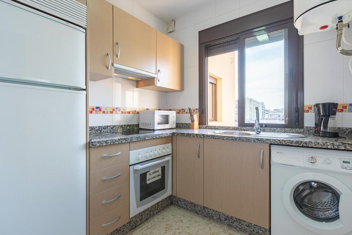 Apartamentos Guerrero Torre Del Mar Esterno foto
